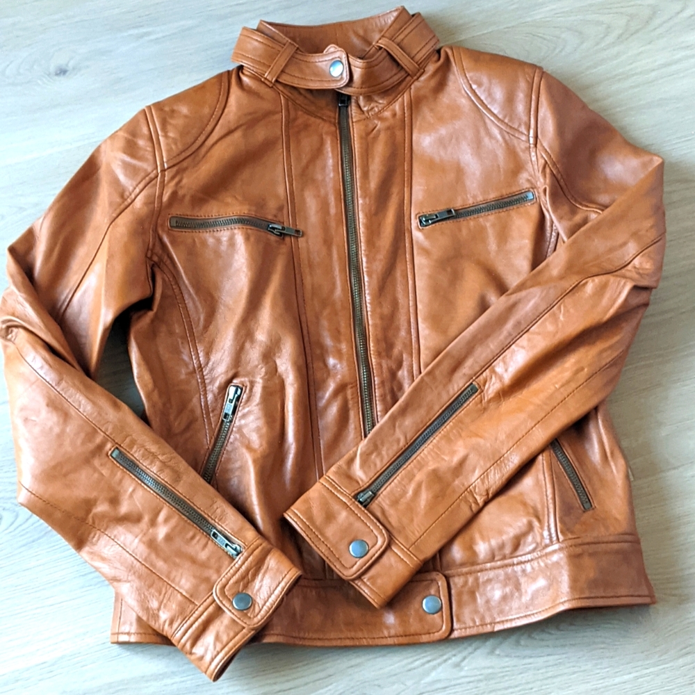 Brown leather jacket size M